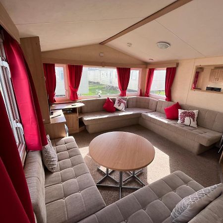 Dunlin 69 ~ California Cliffs Hotel Great Yarmouth Exterior foto